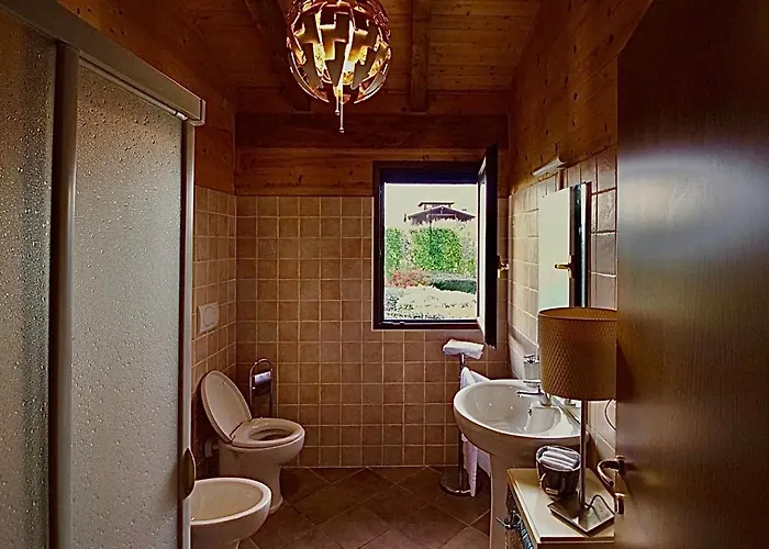 Biocore - Collepietro - Mosciano S Angelo Bed and Breakfast